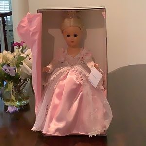 Madame Alexander Cinderella doll. NWT